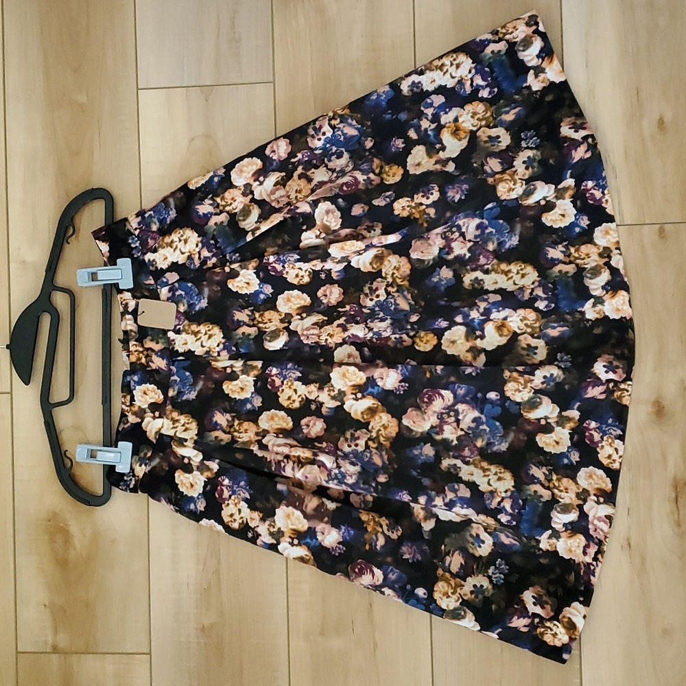 Piace Skirt Excellet  M